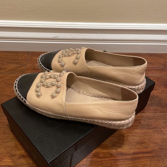 Chanel espadrilles - Picture 3 of 5